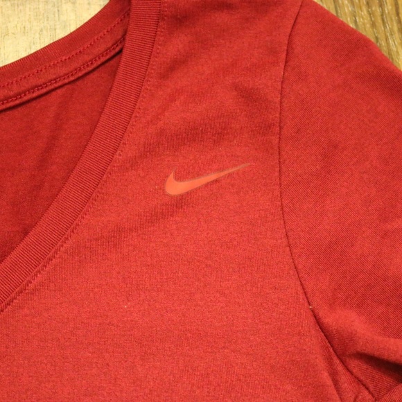 nike dri-fit training tee - Picture 3 of 4